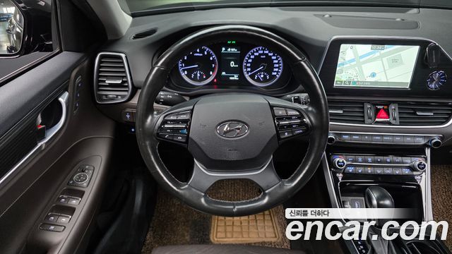 Hyundai Grandeur 2019 — photo 19