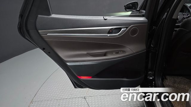 Hyundai Grandeur 2019 — photo 15