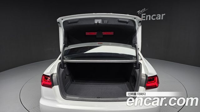 Audi A6 2016 — photo 26