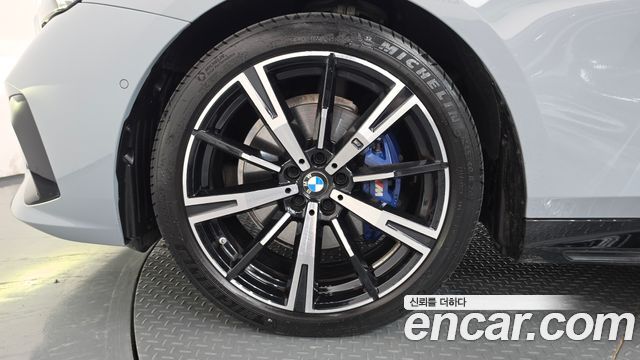 BMW 5-Series 2024 — photo 5