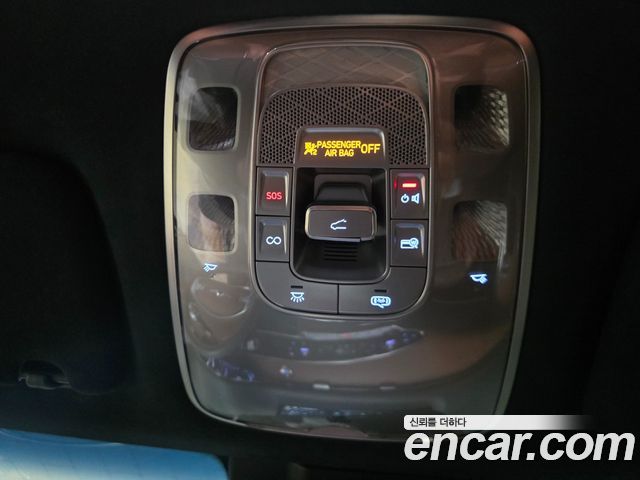 Genesis GV70 2021 — photo 14