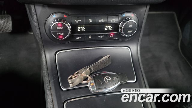 Mercedes-Benz B-Class 2016 — photo 17