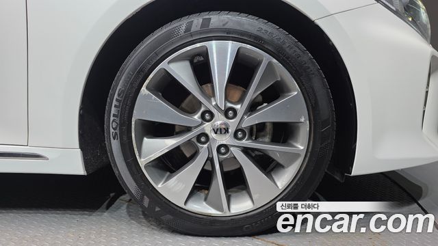 Kia K5 2017 — photo 5