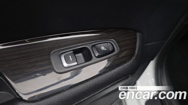 Kia K5 2017 — photo 23