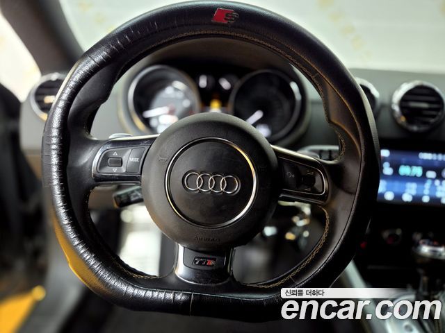 Audi TTS 2014 — photo 12
