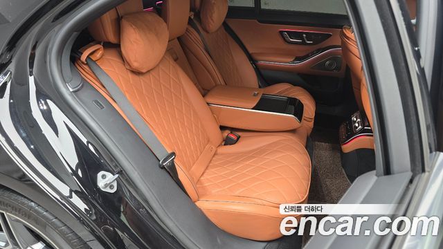 Mercedes-Benz S-Class 2022 — photo 17