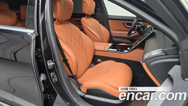 Mercedes-Benz S-Class 2022 — photo 18