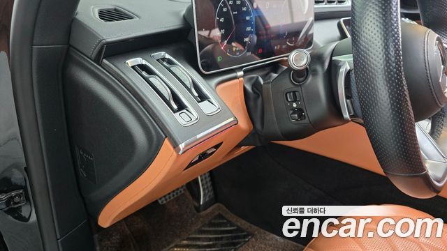 Mercedes-Benz S-Class 2022 — photo 24