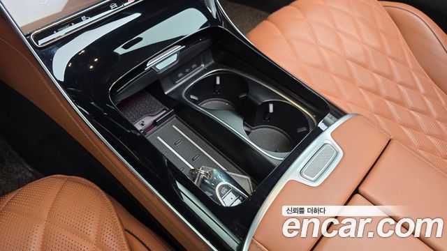 Mercedes-Benz S-Class 2022 — photo 29