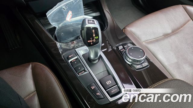 BMW X3 2016 — photo 9