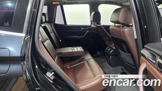BMW X3 2016 — photo 12