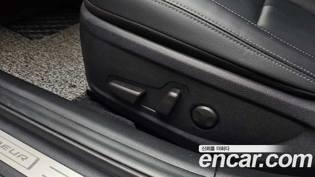 Hyundai Grandeur 2019 — photo 31