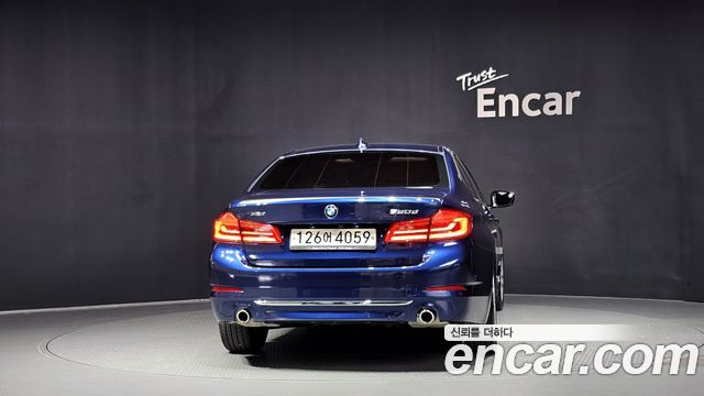 BMW 5-Series 2020 — photo 4