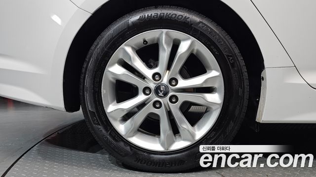 Kia K5 2013 — photo 5