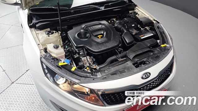Kia K5 2013 — photo 6