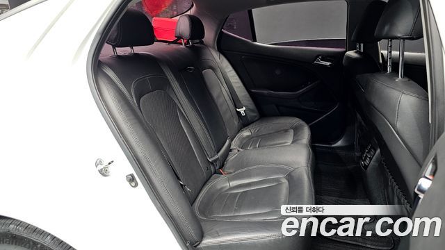 Kia K5 2013 — photo 12