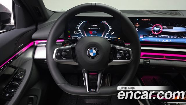 BMW 5-Series 2025 — photo 19