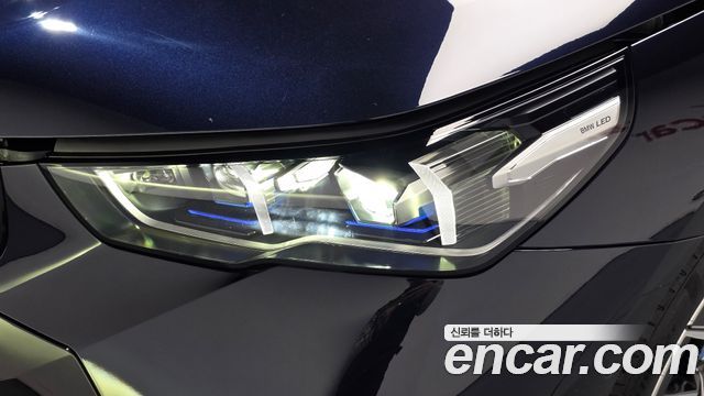 BMW 5-Series 2025 — photo 8