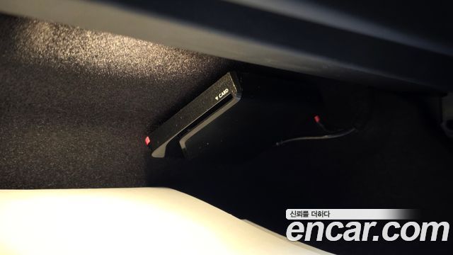 BMW 5-Series 2025 — photo 35