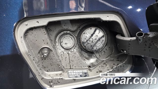 BMW 5-Series 2025 — photo 38