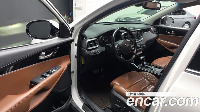 Kia Sorento 2019 — photo 13