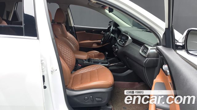 Kia Sorento 2019 — photo 16
