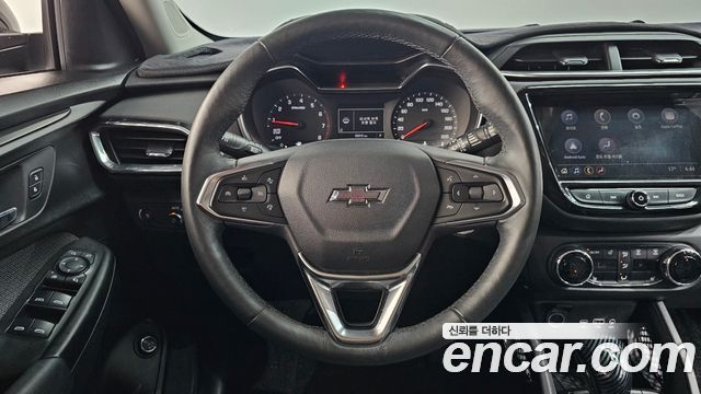 Chevrolet Korea Trailblazer 2022 — photo 18