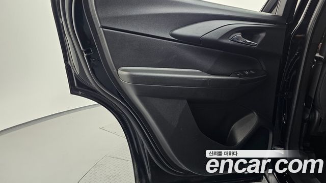 Chevrolet Korea Trailblazer 2022 — photo 15