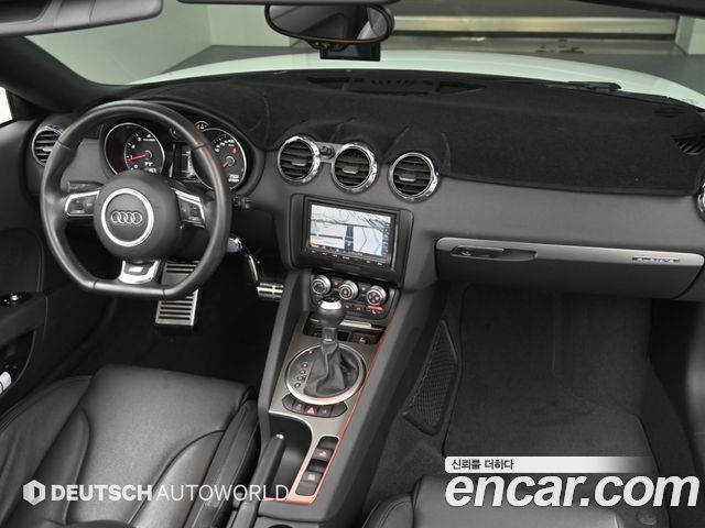 Audi TT 2014 — photo 7