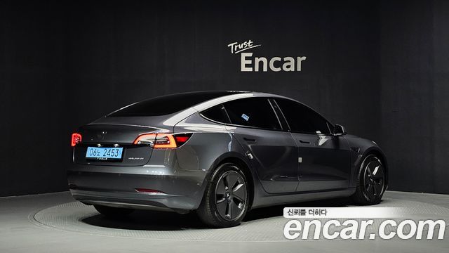 Tesla Model 3 2022 — photo 2