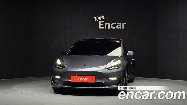 Tesla Model 3 2022 — photo 3
