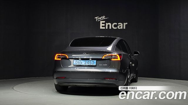 Tesla Model 3 2022 — photo 4