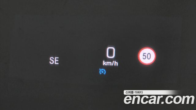 Mercedes-Benz E-Class 2019 — photo 25