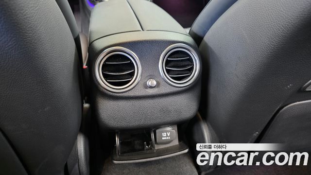 Mercedes-Benz E-Class 2019 — photo 32