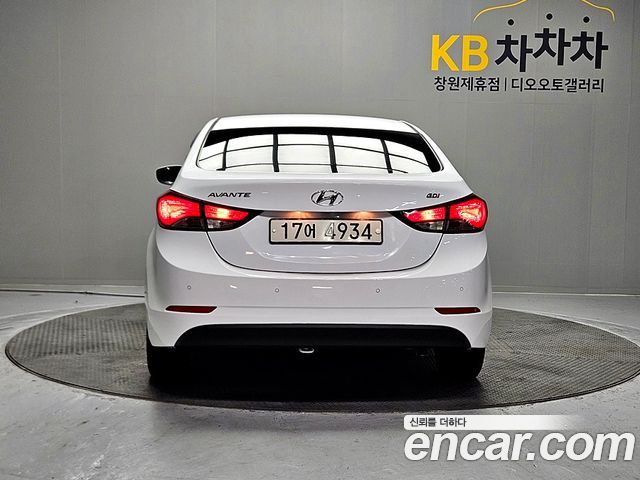 Hyundai AVANTE 2016 — photo 6