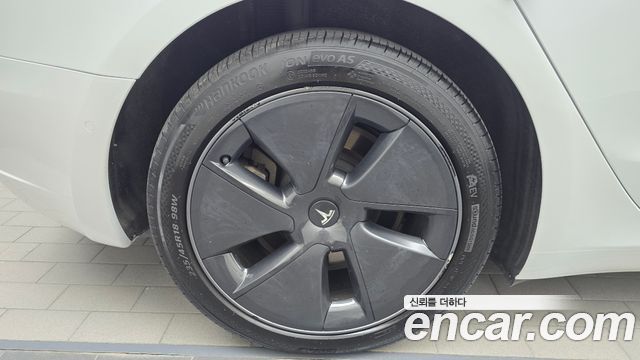 Tesla Model 3 2022 — photo 5