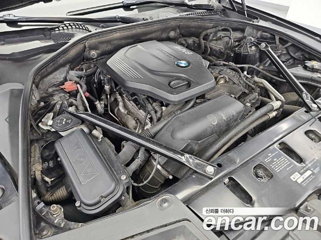 BMW 5-Series 2016 — photo 5