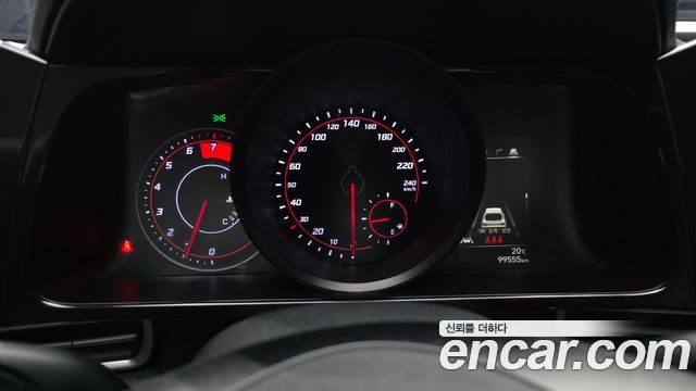 Hyundai AVANTE 2021 — photo 8