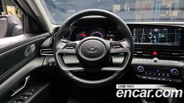 Hyundai AVANTE 2021 — photo 14