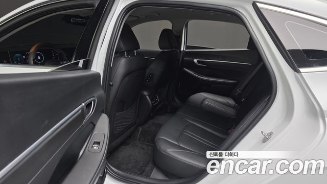 Hyundai Sonata 2024 — photo 23