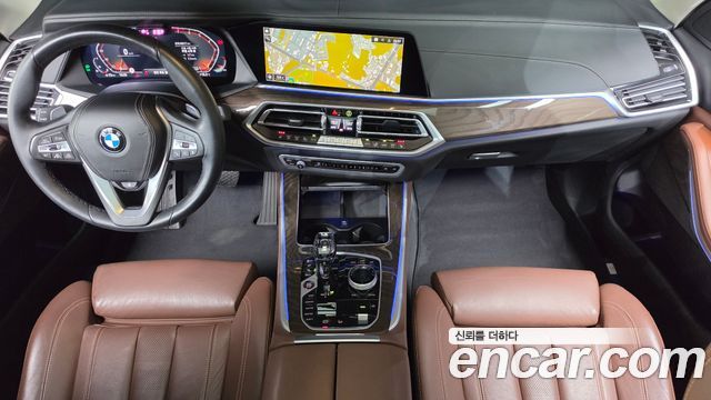 BMW X5 2022 — photo 10