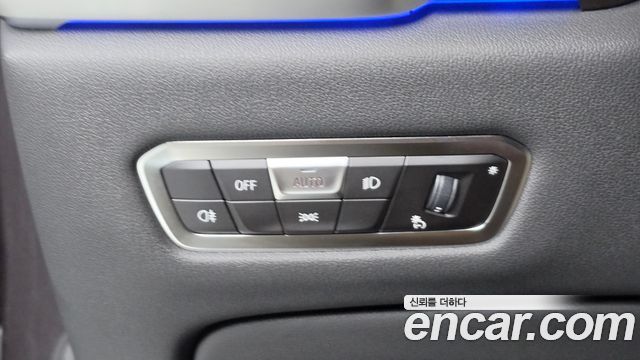 BMW X5 2022 — photo 21