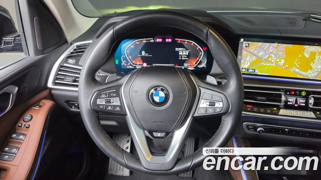 BMW X5 2022 — photo 22