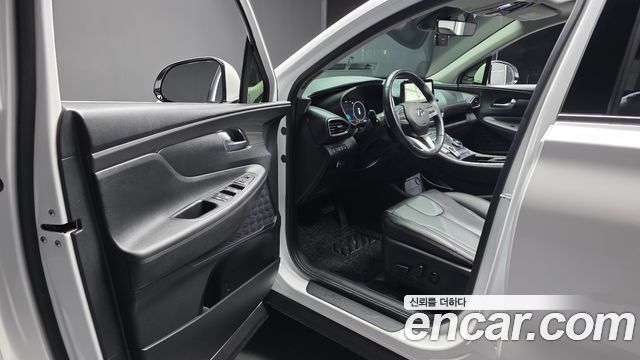 Hyundai Santafe 2023 — photo 10