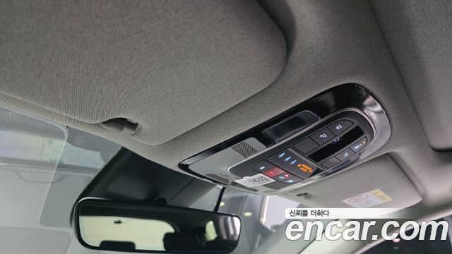 Hyundai Santafe 2023 — photo 18