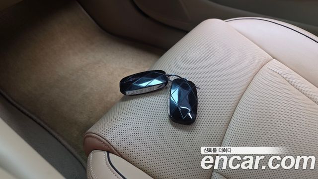 Genesis G90 2025 — photo 21