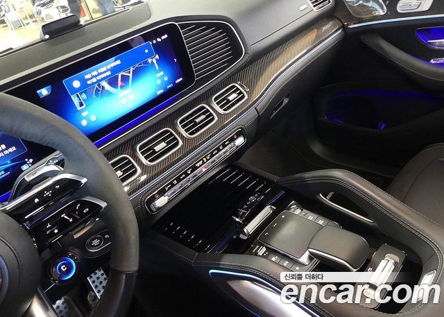 Mercedes-Benz GLE-Class 2024 — photo 14
