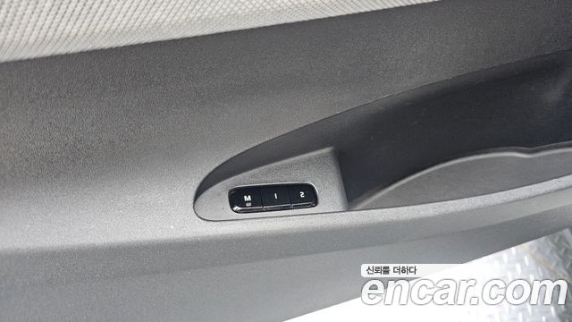 Polestar Polestar 2 2022 — photo 23