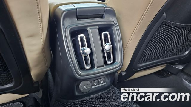 Polestar Polestar 2 2022 — photo 24