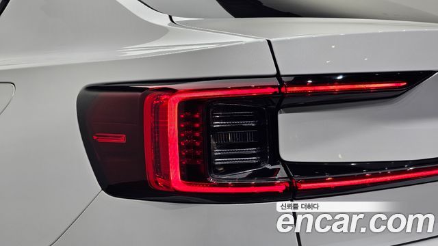 Polestar Polestar 2 2022 — photo 9